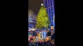 Rockefeller Center tree lighting 2023: a bright spectacle