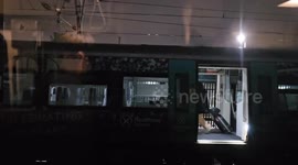 UK: Hundreds Of Passengers Stranded For Hours After Power Outage On Elizabeth Line 7