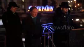 Rabbis and local leaders mark first night of Hanukkah in Kyiv