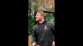 Man from South Africa reacts to seeing snow for the 1st time *PURE & WHOLESOME!*
