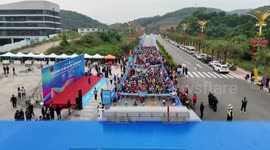 China, Vietnam co-host int'l cycling race