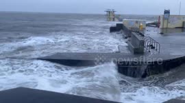 Ireland: Storm Fergus Lashes West Coast With High Winds And Heavy Rain