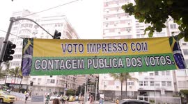 Supporters of former president Jair Bolsonaro (PL) met this Sunday, 10th, in Copacabana, Rio de Janeiro, Brazil.