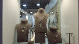 Int'l gold, jewelry expo kicks off in Kuwait