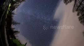 Geminid meteor shower filmed in enchanting timelapse over Swiss Alps