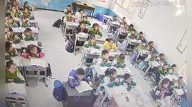Teacher praised for performing Heimlich Manoeuvre on pupil choking on pen cap