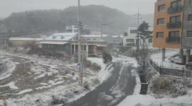 South Korea reels under heavy snowfall bringing cold waves and dropping temperatures