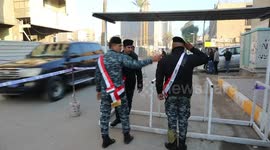 Iraqi security personnel cast ballots ahead of provincial elections