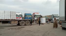 Aid and fuel enter Rafah amid reports of civilians looting supplies from trucks