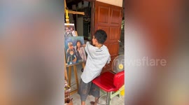 Artist with three fingers and genetic defect paints awesome portraits