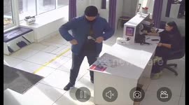 Wild experiment gone wrong: Moscow man's electric coil test ends in meltdown