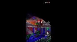 House in Brisbane goes all wild with Christmas Lights Decoration
