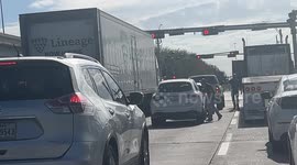 Houston Road Rage gets help from Trucker. Tundra owner crosses two lanes of traffic to attempt to smash the windows of an Audi Q5 and is interrupted by a truck driver with a bat.