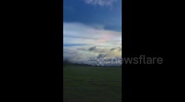 UK: “Rainbow” Clouds Dazzle Across Skies 3
