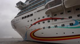 China's first homegrown large cruise ship starts trial operation