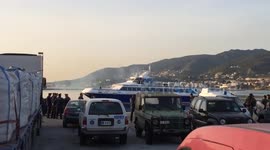 First migrant deportations from Lesbos under EU-Turkey deal