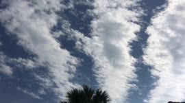Beautiful finger-shaped clouds 1