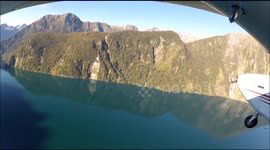 Stunning light aircraft landing in New Zealand's 'Eighth Wonder of the World'