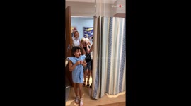 Kids enveloped by infectious joy after meeting newborn sibling for the 1st time