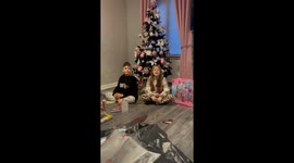 Parents' EPIC Disneyland surprise leaves kids on a planet of endearing disbelief