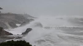 US: Warning Issued As High Waves Wreak Havoc In California Coast 2