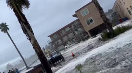 US: Warning Issued As High Waves Wreak Havoc In California Coast 3