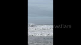 US: High Waves Wreak Havoc In California Coast 5
