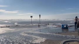 US: High Waves Wreak Havoc In California Coast 9