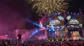 Bangkok celebrates New Year with fireworks display