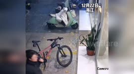 Woman loses teeth after accidentally slamming into glass store window