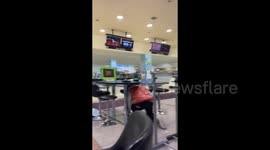 Japan: People Hide Under Tables At Bowling Alley In Ishikawa During M7.5 Earthquake