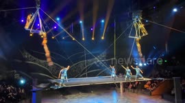 Trampoline spring breaks and sends five performers flying during circus show