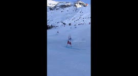 Skier's flattering flat spin saves him from a polar disaster