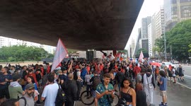 Estudantes fazem ato contra o aumento das tarifas e as privatizações, em São Paulo Brasil.