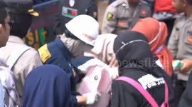 4 killed, 37 injured in Indonesia train collision