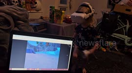 4-year-old has hilarious first-time VR fail