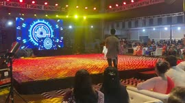Toddler impresses with his slick dance moves in India