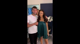 Woman overcome with emotion as best friend flies home for heartwarming surprise