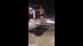 Family make most of Finland's freezing conditions to 'improve blood circulation'