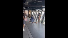 Magical moment shows majestic proposal taking place at 360 Chicago observation deck