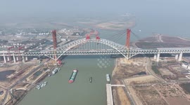 Key bridge section of China's mega bridge completes closure