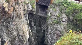 Baffled tourists as water float upwards in valley in China