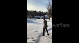 US: It’s So Cold In Alabama Boiling Water Thrown In The Air Turns Into Icy Cloud