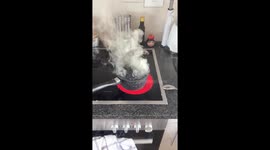 Making Tanghulu The Wrong Way