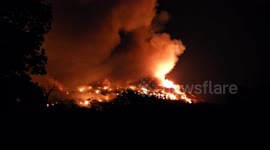 Panama: Massive Fire Erupts At Cerro Patacón, Ancón 2