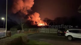UK: Large Fire Breaks Out At Industrial Estate In Bridgend 2