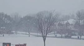 US: Winter Storm Strikes D.C. Metropolitan Area, Bringing Heavy Snow