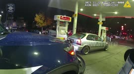 Police Use A Tire Deflation Device in Arrest of Opioid-Impaired Suspect in Seattle, USA