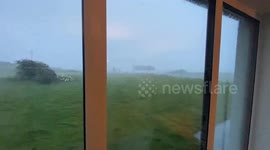 Ireland: Storm Isha Brings Gusty Winds Amid Countrywide Weather Warnings 2