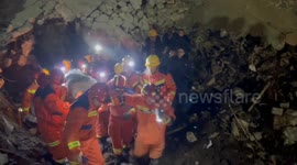 China races against time for landslide disaster relief in Yunnan